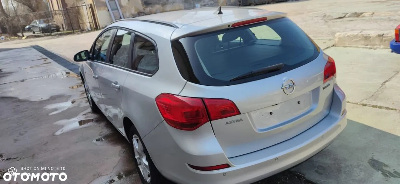 Opel Astra - 7