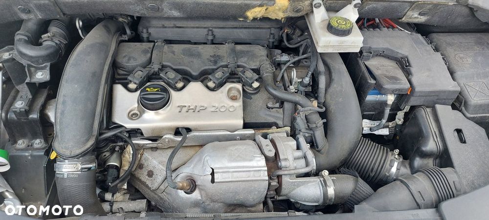 Citroen DS5 1,6 THP 200KM rozrusznik - 1