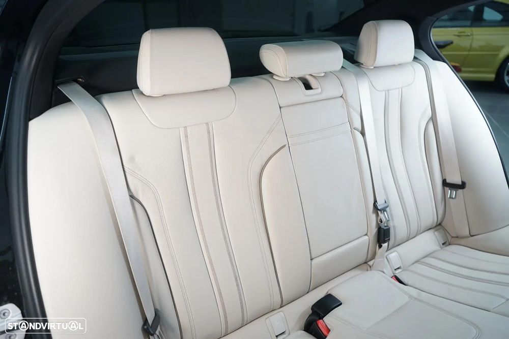 BMW 530 e Pack M - 44