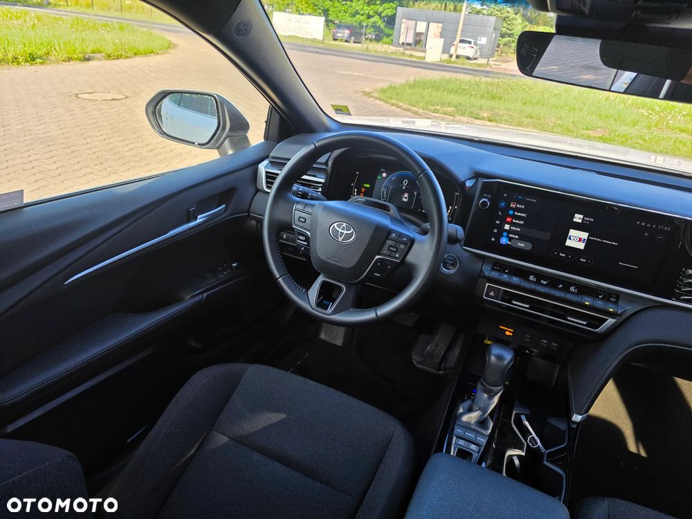 Toyota Camry 2.5 Hybrid Dynamic Force Comfort e-CVT - 20