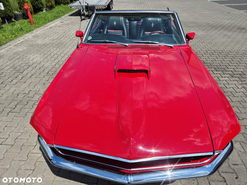 Ford Mustang - 9