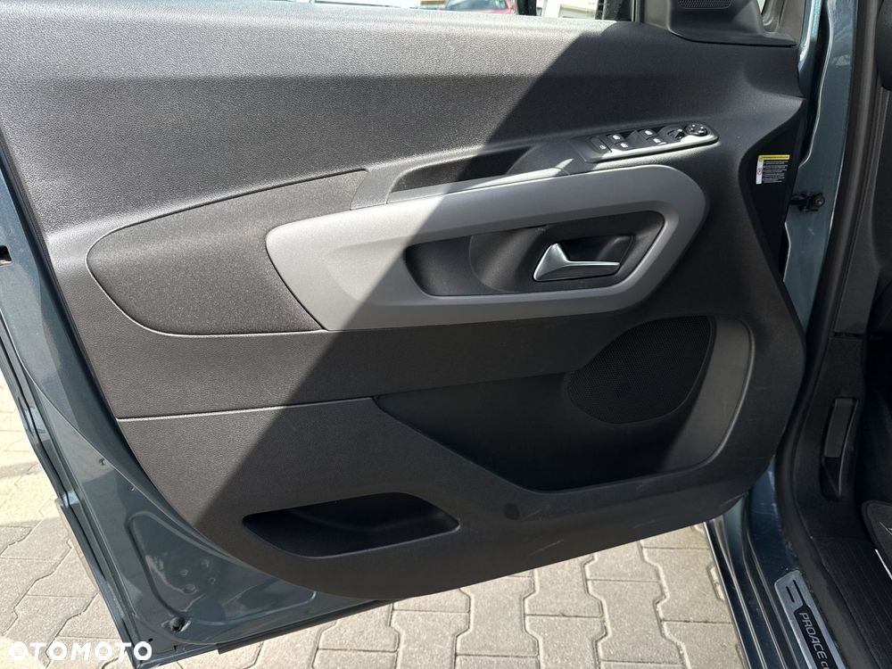 Toyota Proace City Verso Long 1.2 D-4T Family - 21