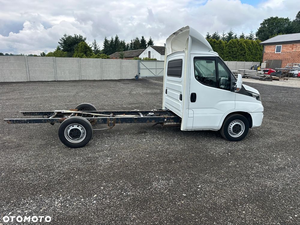 Iveco 35S21 3.0 HPi 210KM - 6