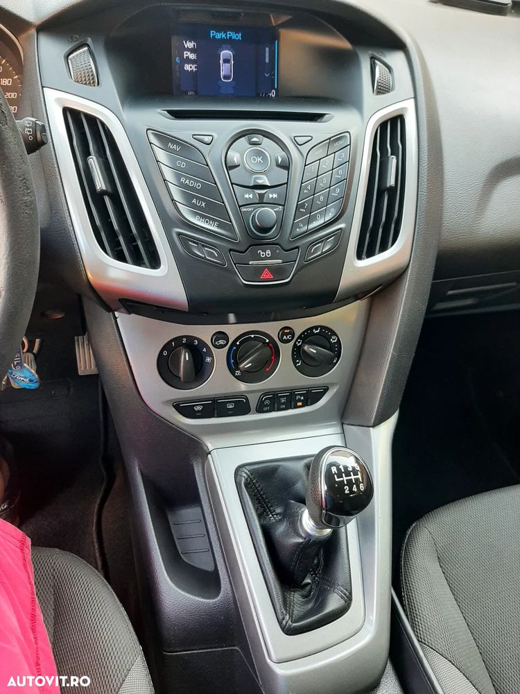 Ford Focus - 16