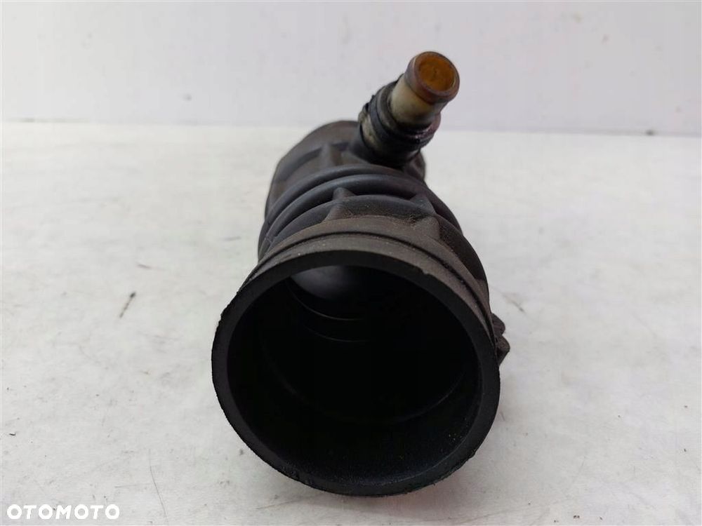 RURA DOLOT POWIETRZA Alfa Romeo GT 2003-2010 1,9 JTD - 4