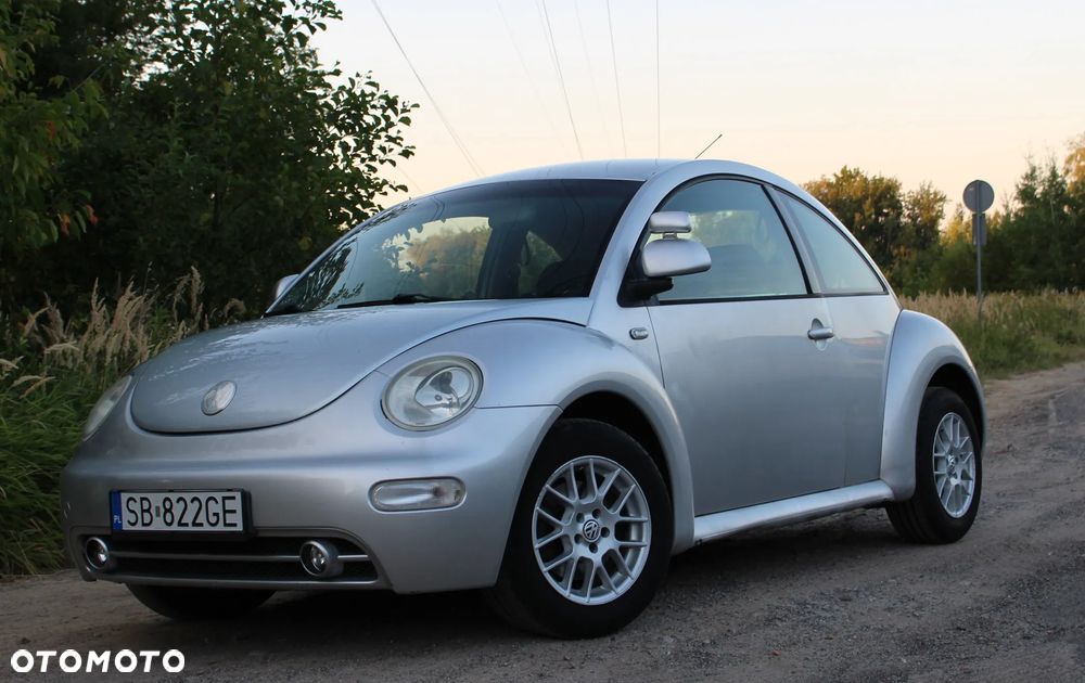 Volkswagen New Beetle - 1