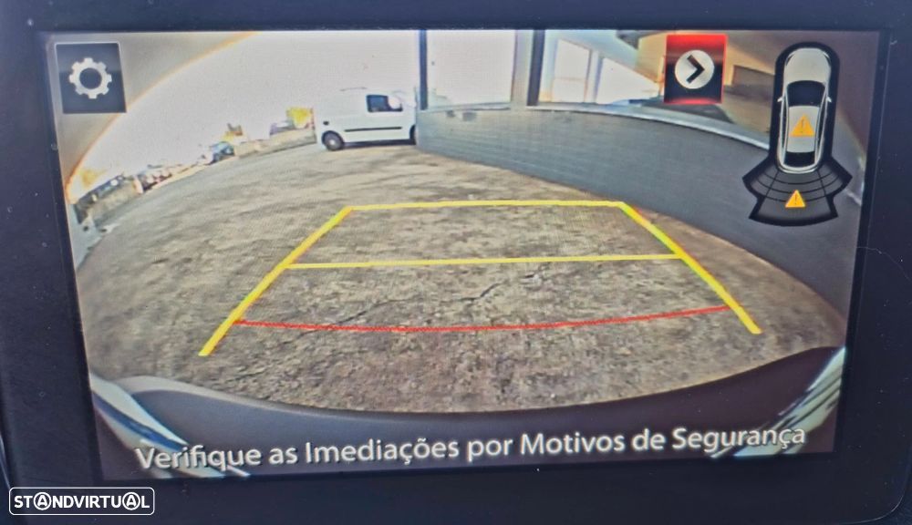 Mazda CX-3 1.5 Sky.Excellence Navi - 3