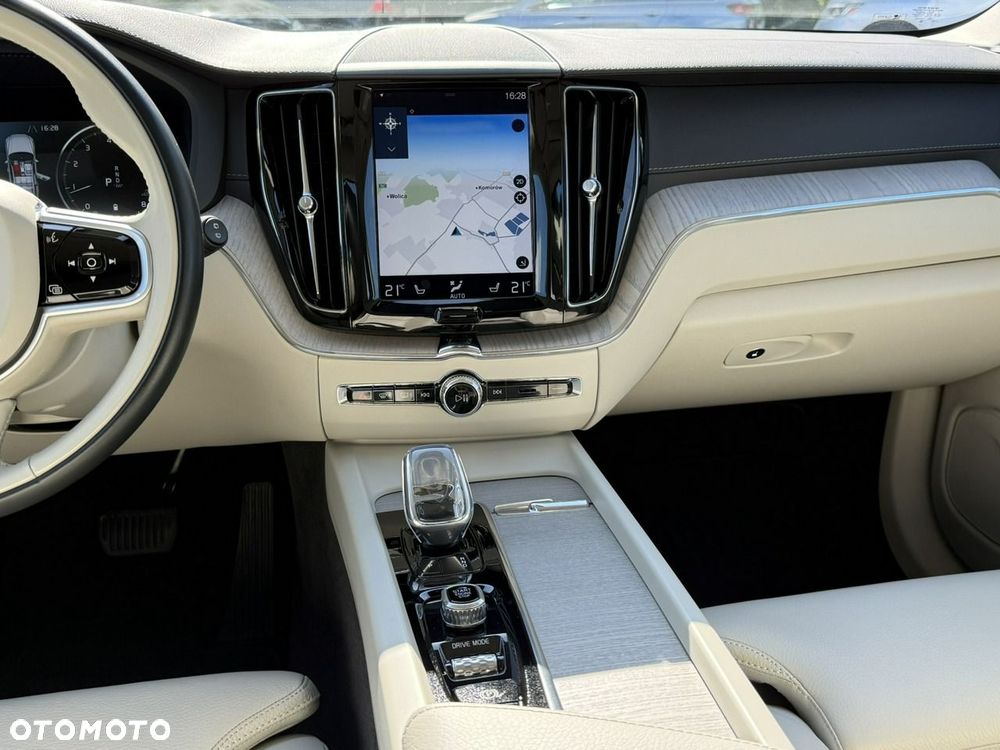Volvo XC 60 - 27
