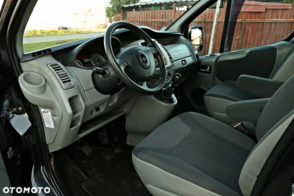 Opel Vivaro - 5