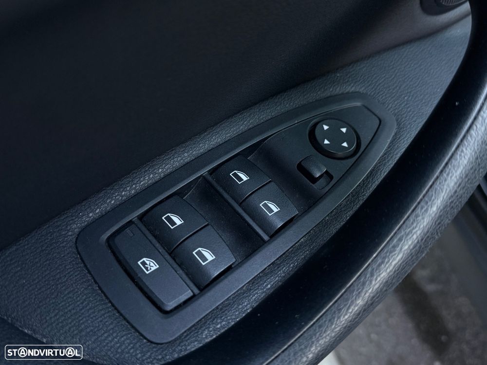 BMW X1 16 d sDrive Pack M Auto - 23