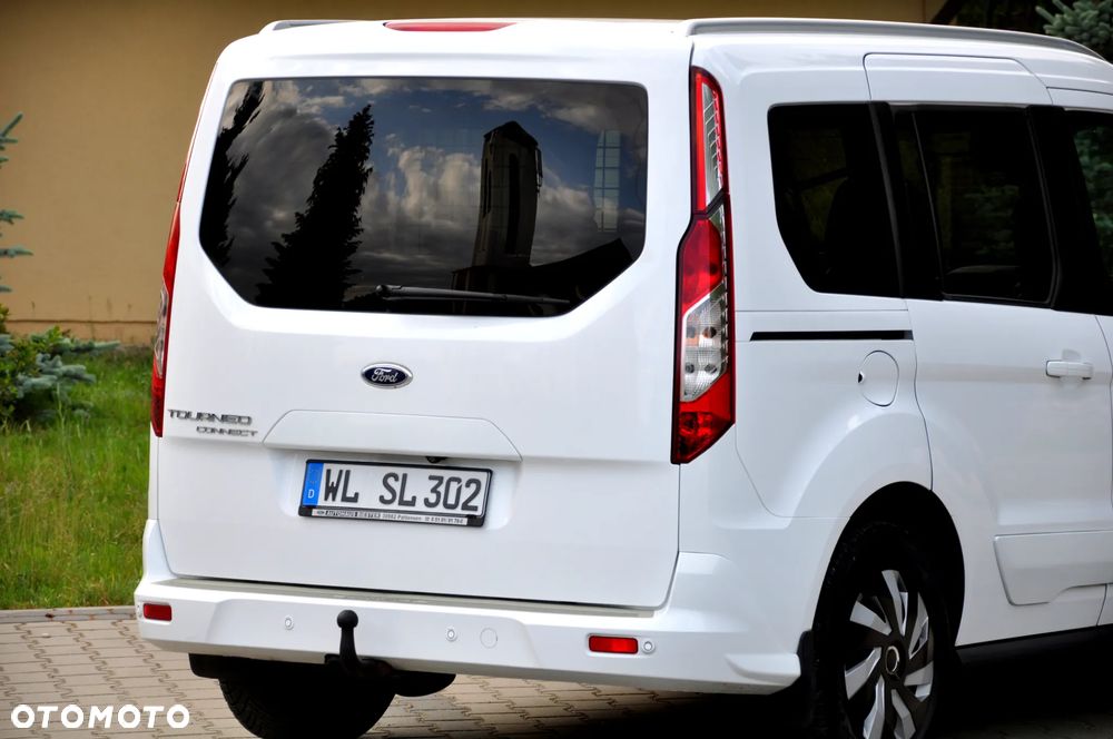 Ford Tourneo Connect 1.6 TDCi Titanium - 18