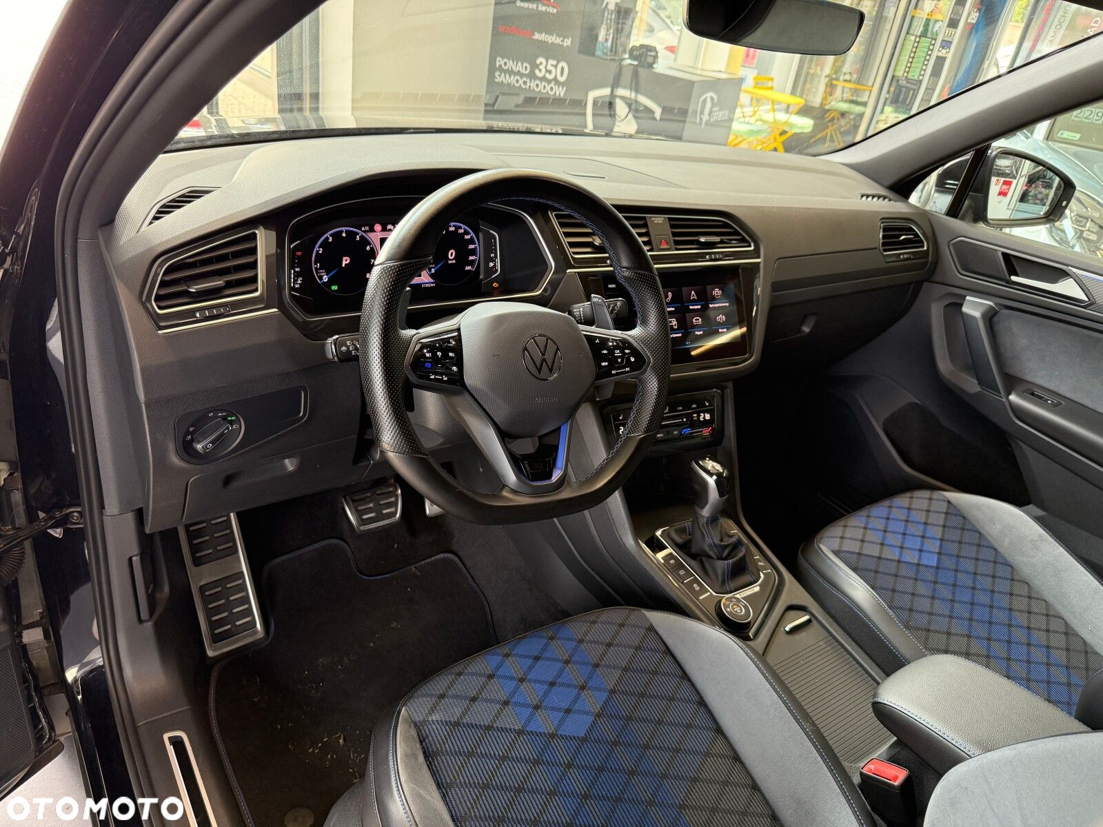 Volkswagen Tiguan - 20