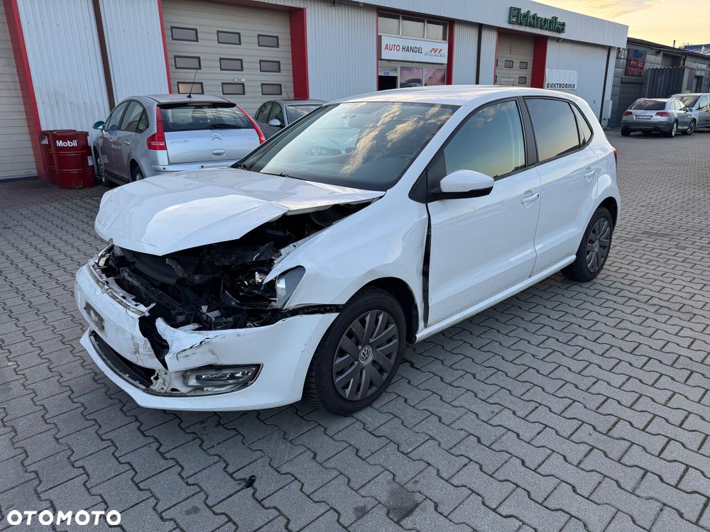 Volkswagen Polo - 2