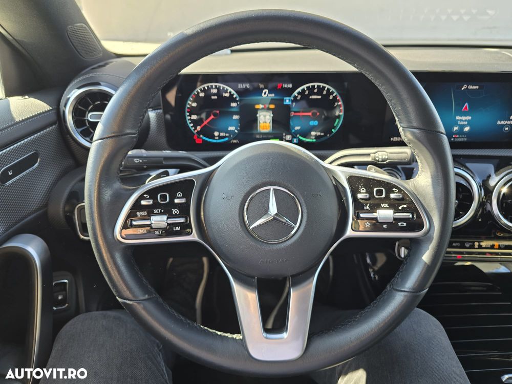 Mercedes-Benz CLA - 15