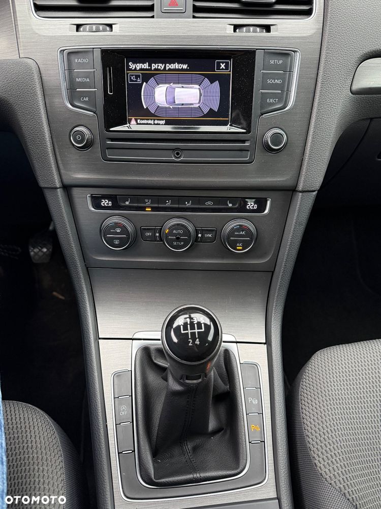 Volkswagen Golf 1.6 TDI BlueMotion Technology Trendline - 15