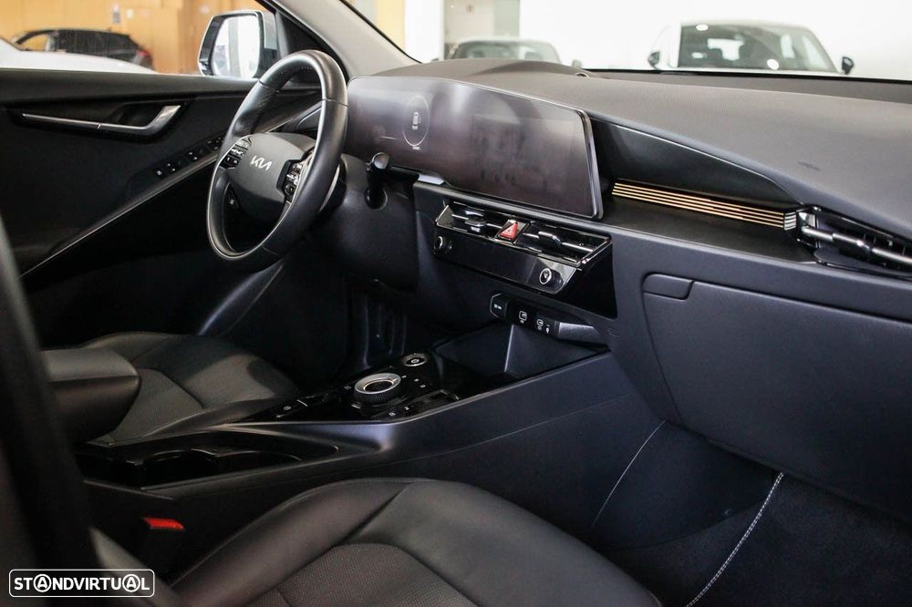 Kia Niro EV 64kWh Drive - 6