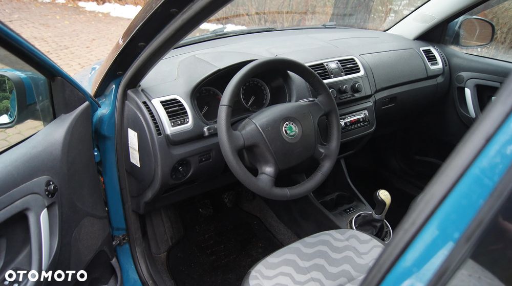 Skoda Fabia 1.2 HTP - 11