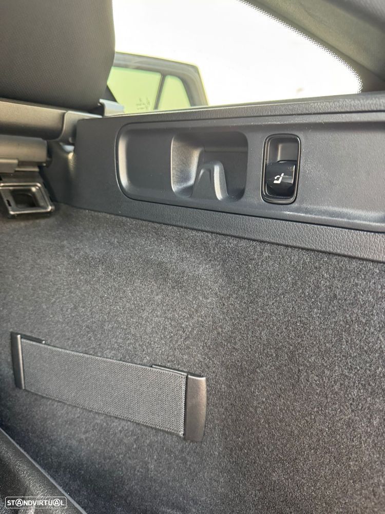 Mercedes-Benz C 300 e AMG Line - 31