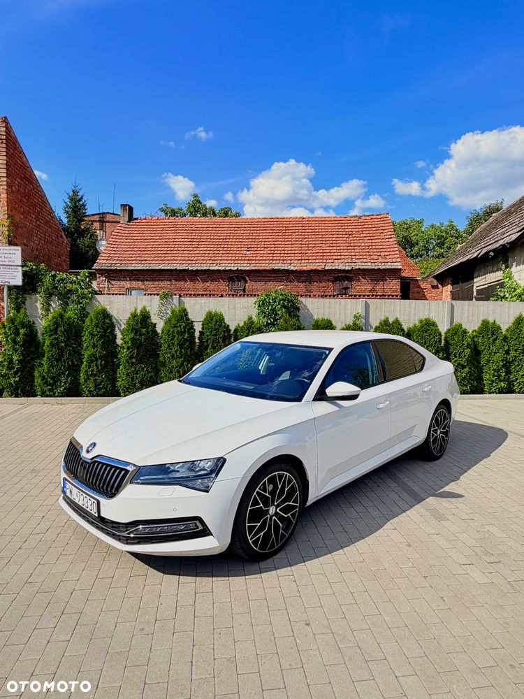 Skoda Superb 2.0 TDI SCR 4x4 Style DSG - 1