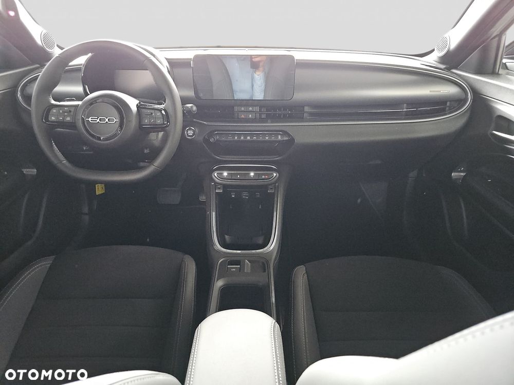 Fiat 600 1.2 Turbo Sport eDCT - 21