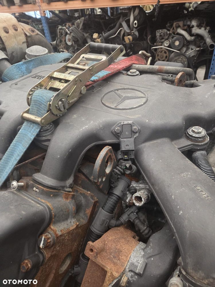 SILNIK MERCEDES ACTROS  OM501 V6 - 2