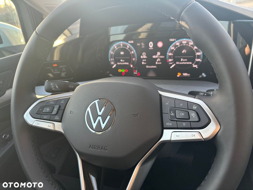 Volkswagen Golf Variant - 10