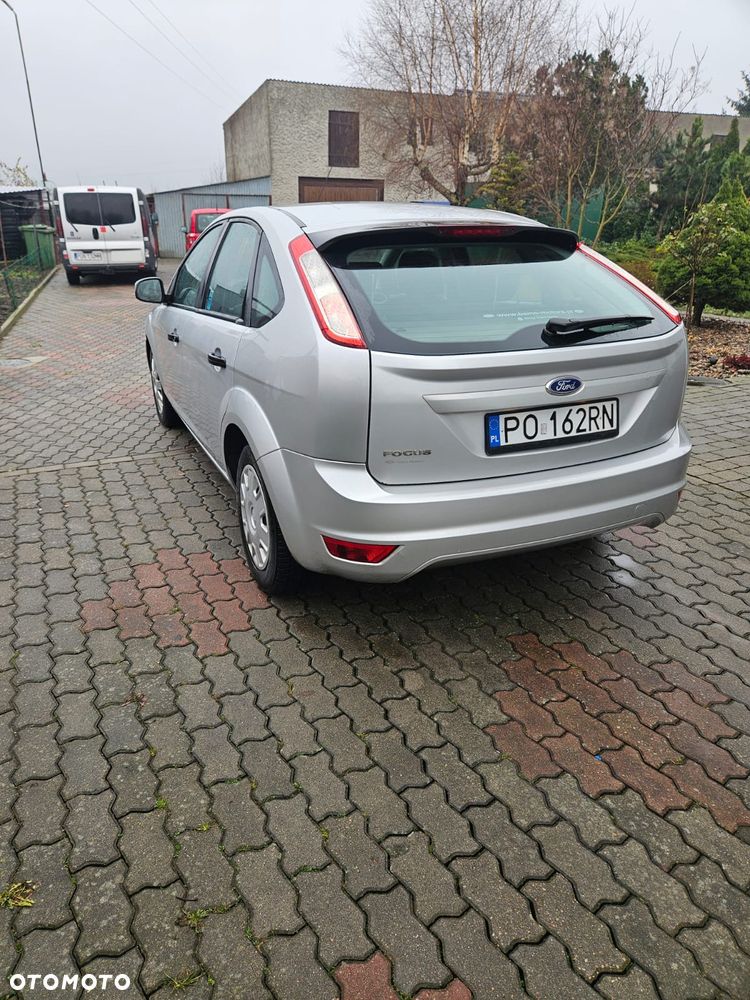 Ford Focus 1.6 16V Ghia - 3