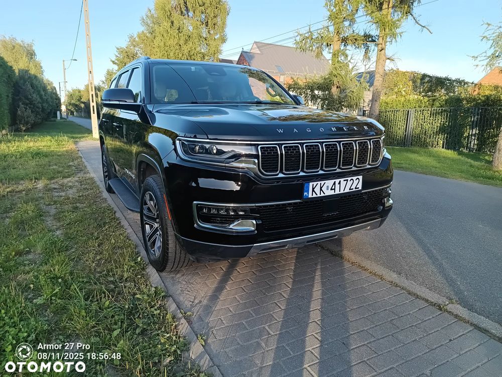 Jeep Wagoneer - 6