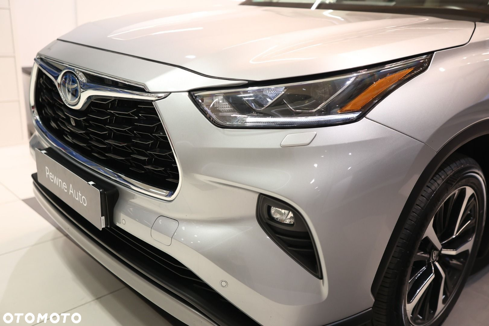 Toyota Highlander - 12