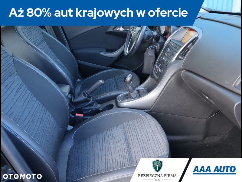 Opel Astra - 10