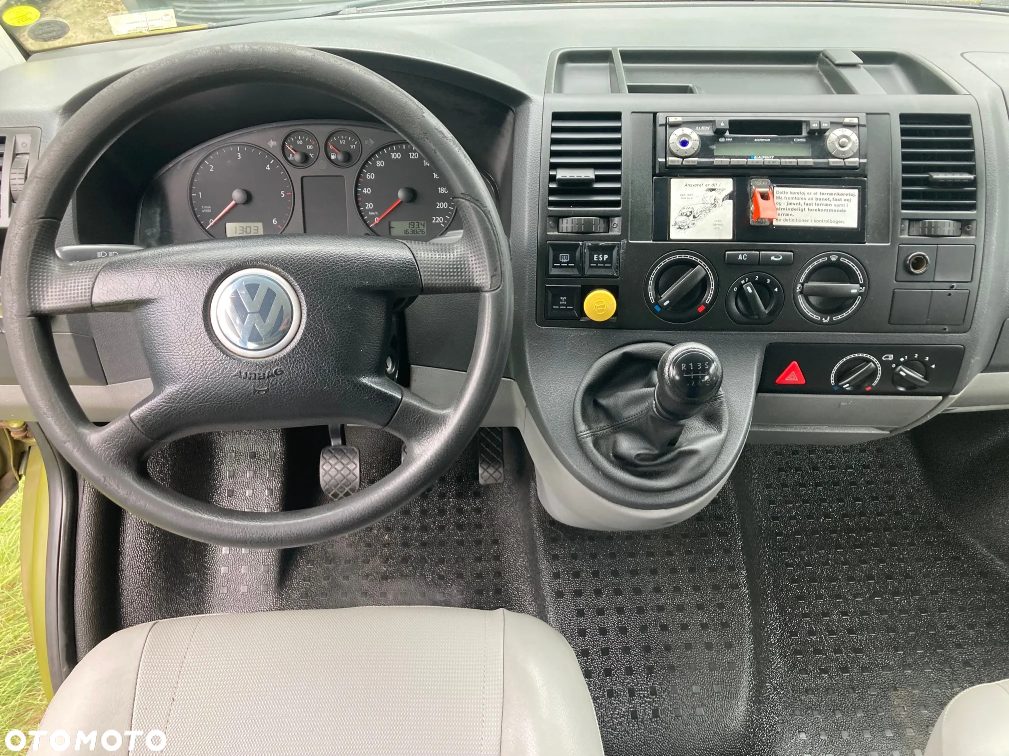 Volkswagen Transporter - 7