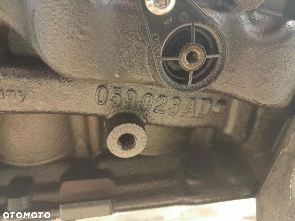 AUDI A6 C7 3.0 TDI 245 KM BLOK SILNIKA 059023AD CDUC - 11