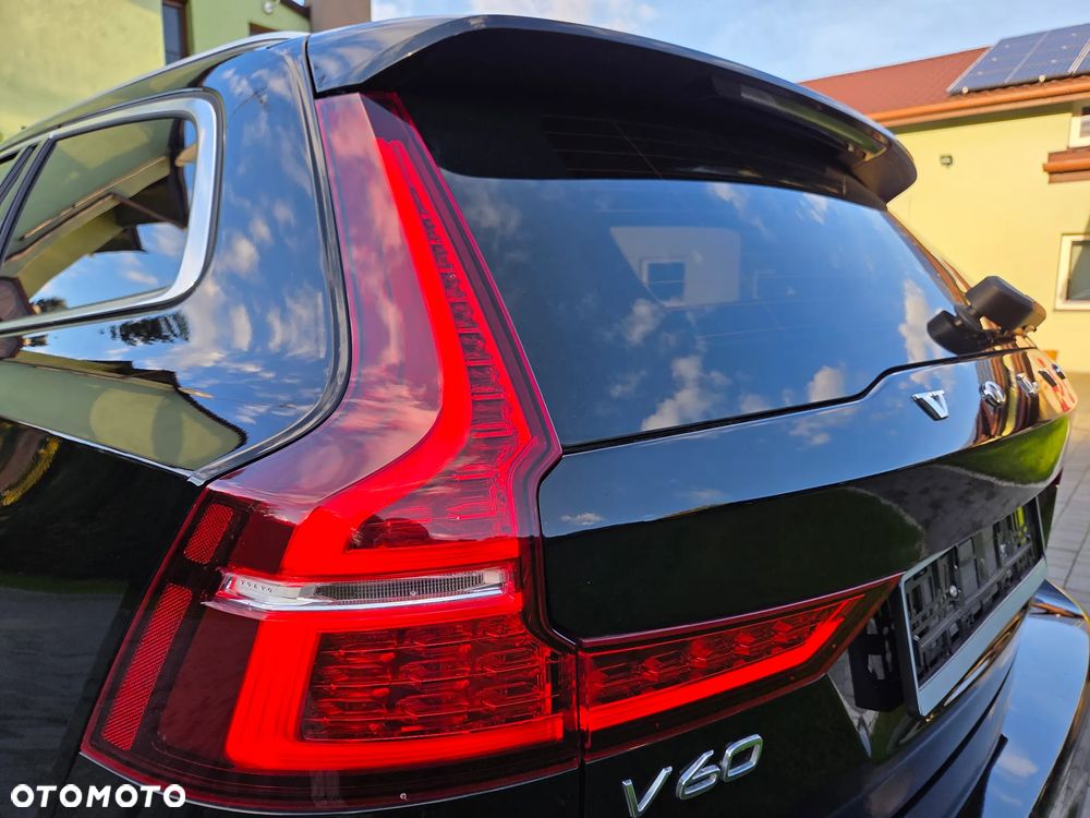 Volvo V60 D4 Geartronic Momentum Pro - 19