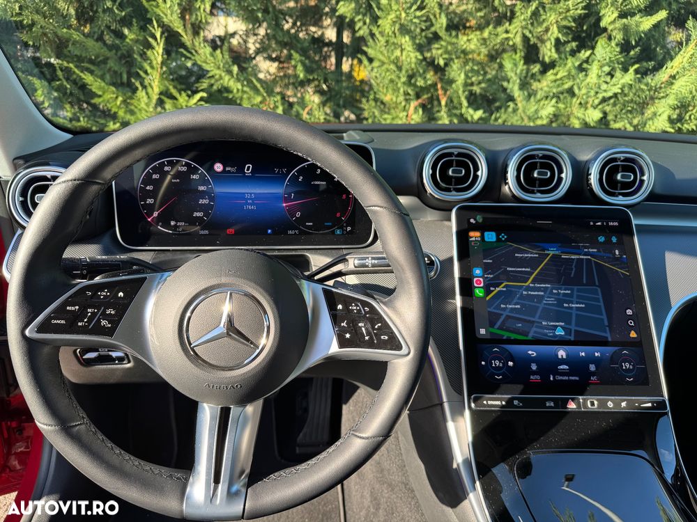 Mercedes-Benz C - 21