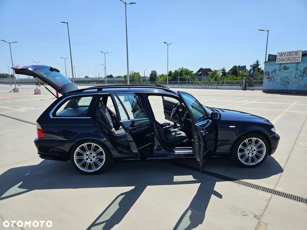BMW Seria 3 320i - 37