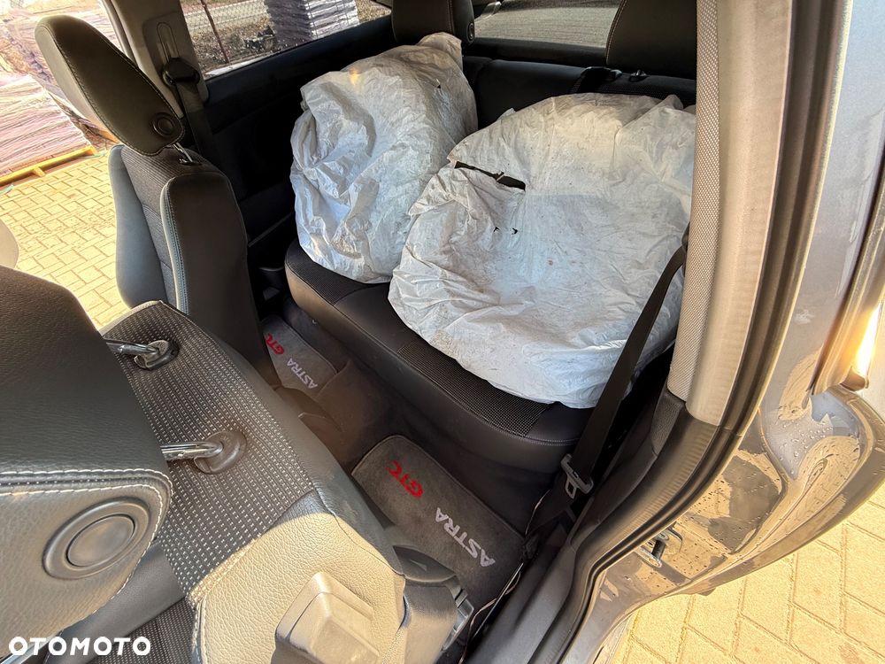 Opel Astra 1.9 CDTI Edition - 13