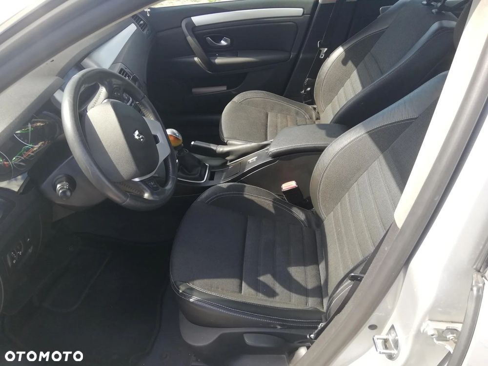 Renault Laguna - 6