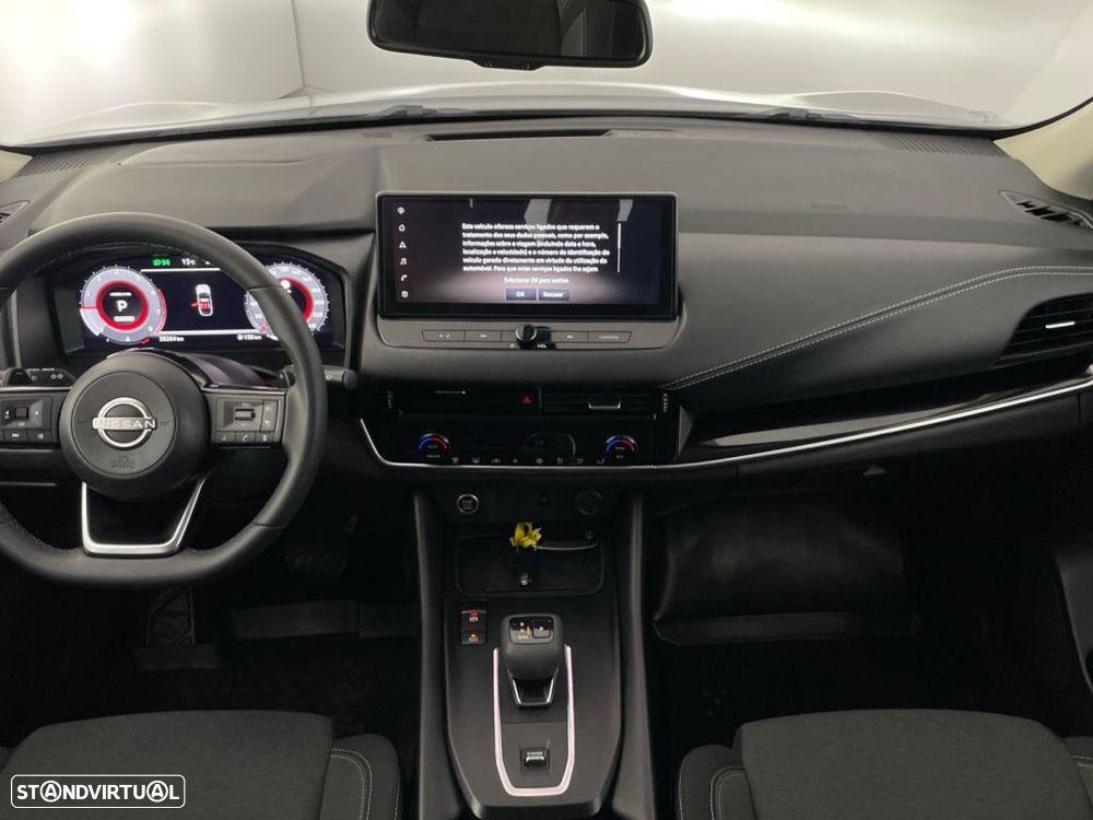 Nissan Qashqai 1.3 DIG-T N-Connecta Xtronic - 10