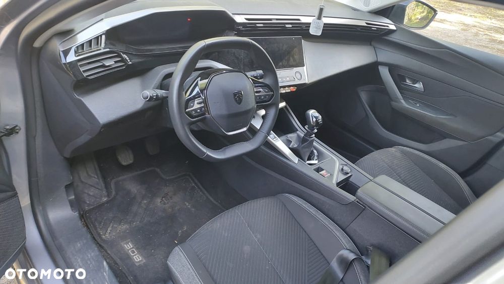 Peugeot 308 1.2 PureTech Allure Pack S&S - 9