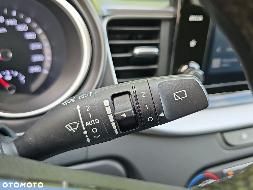 Kia Ceed 1.5 T-GDI M - 13