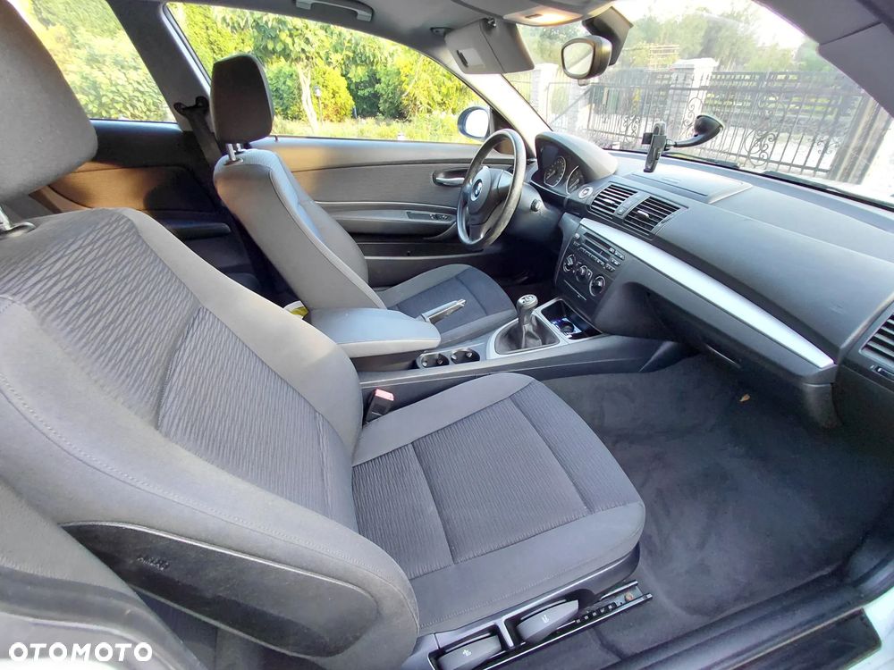 BMW Seria 1 116i - 16