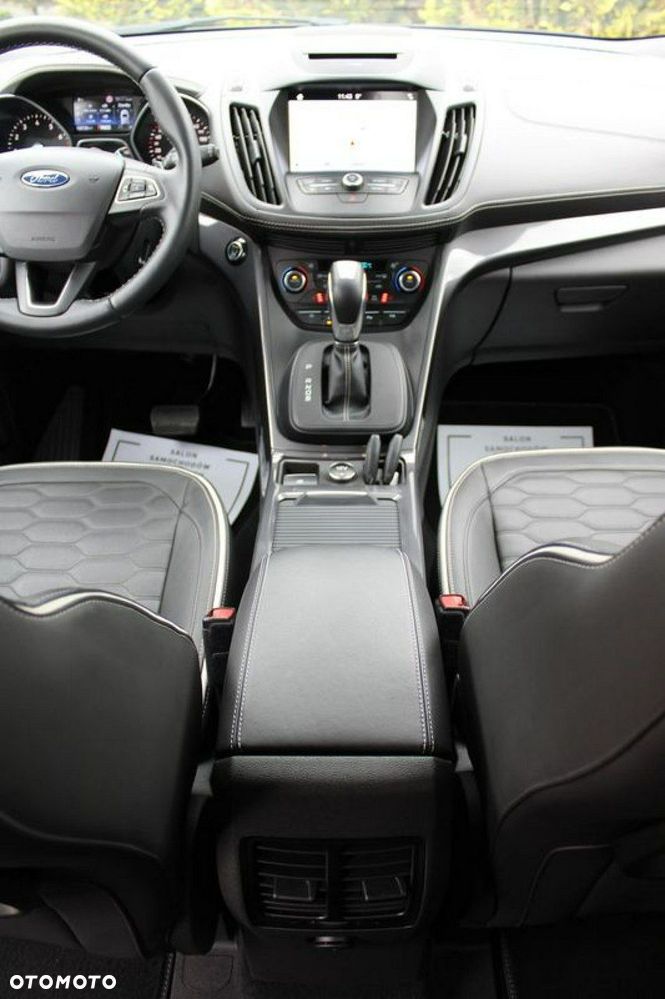 Ford Kuga 1.5 EcoBoost 2x4 Vignale - 26