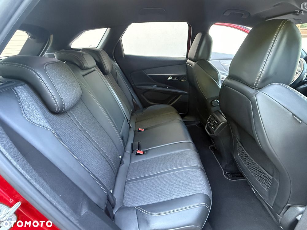 Peugeot 3008 PureTech 180 Stop & Start GPF EAT8 GT - 24