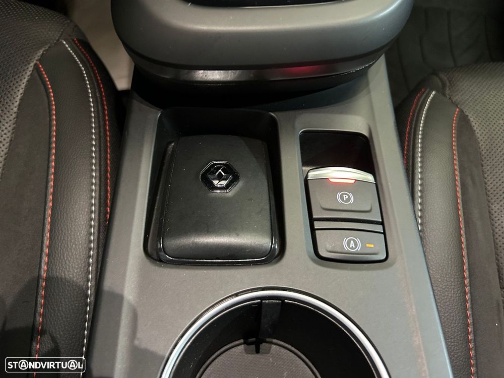 Renault Arkana 1.6 E-Tech R.S.Line - 36