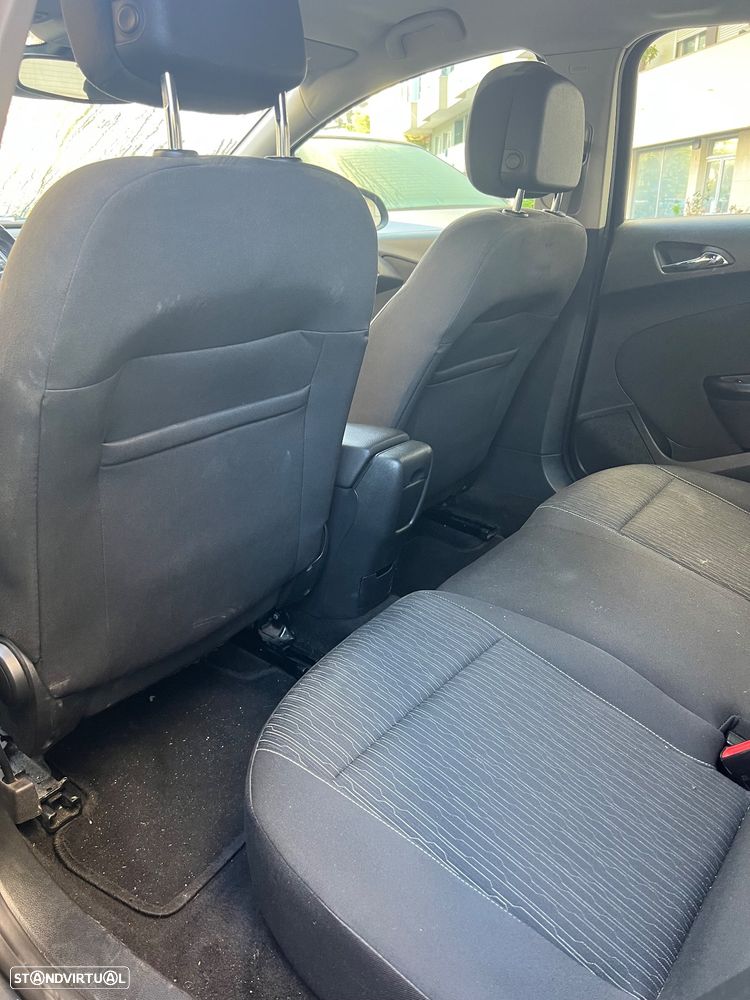 Opel Astra Sports Tourer 1.6 CDTi Executive S/S - 12