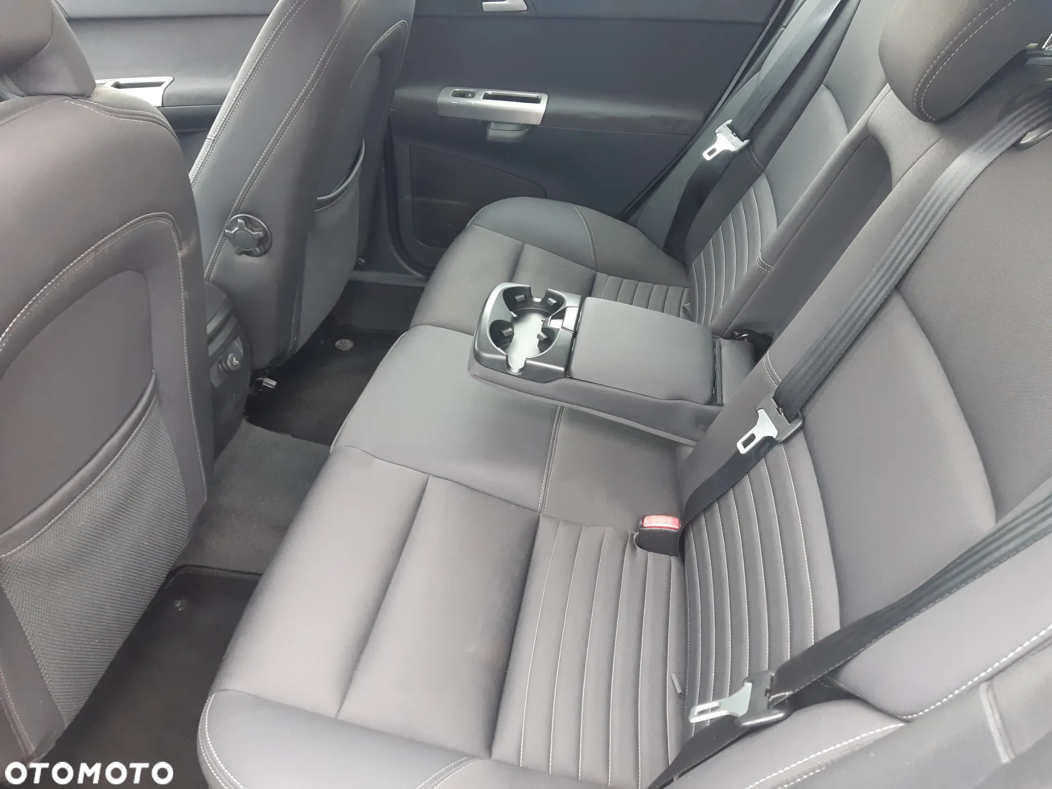 Volvo V50 1.8 Momentum - 14
