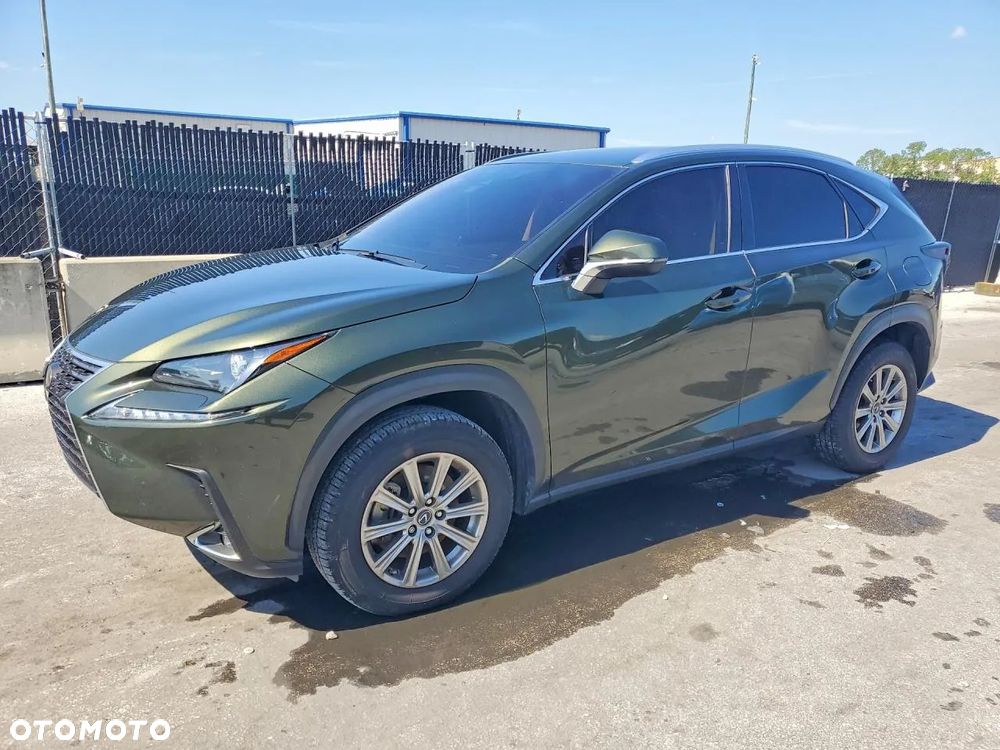 Lexus NX 200t AWD - 2