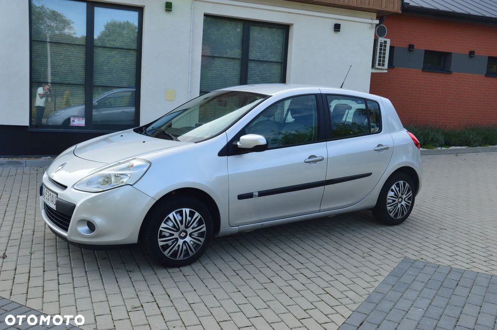 Renault Clio - 3