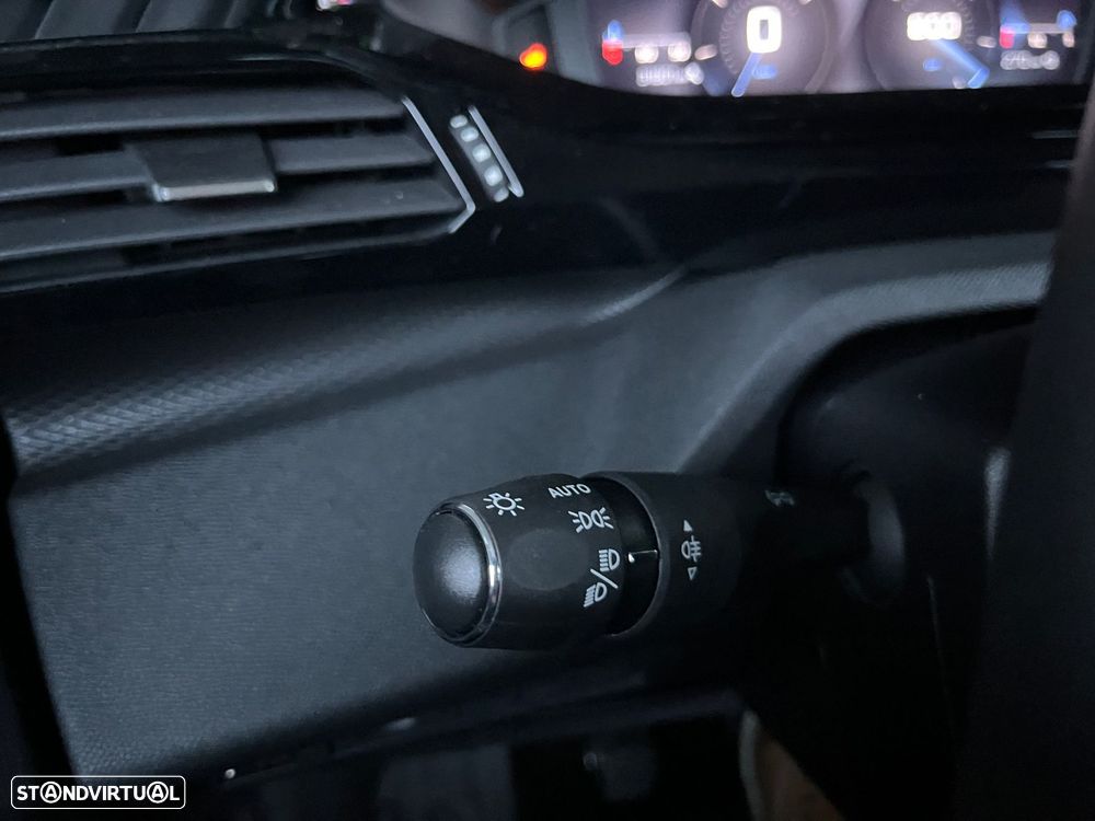 Peugeot 308 1.2 PureTech Active Pack - 19