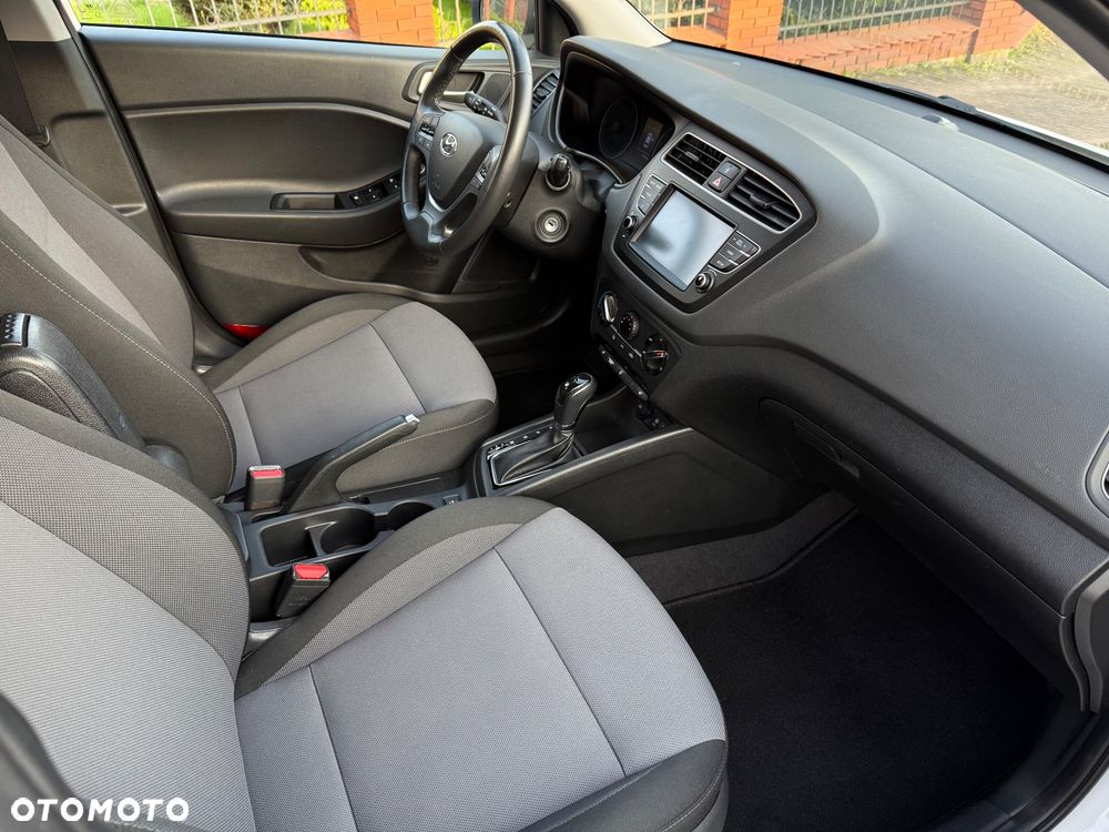 Hyundai i20 1.0 T-GDI DCT Advantage+ - 8